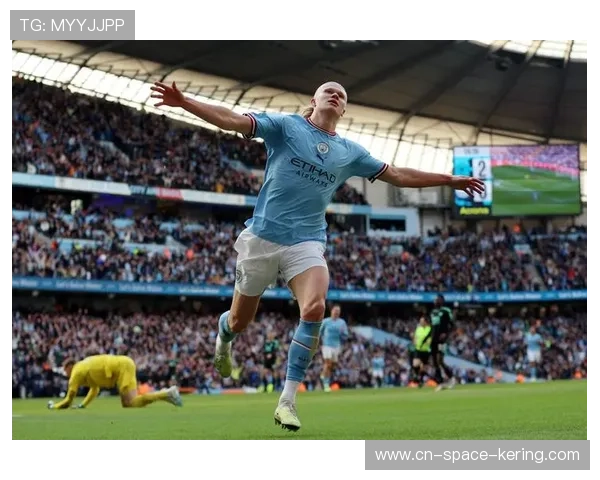 哈兰德前10轮英超进13球，5场双响领跑射手榜